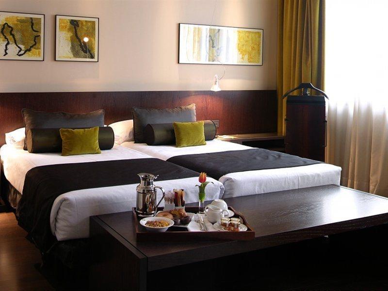 Vincci Centrum Madrid Room photo